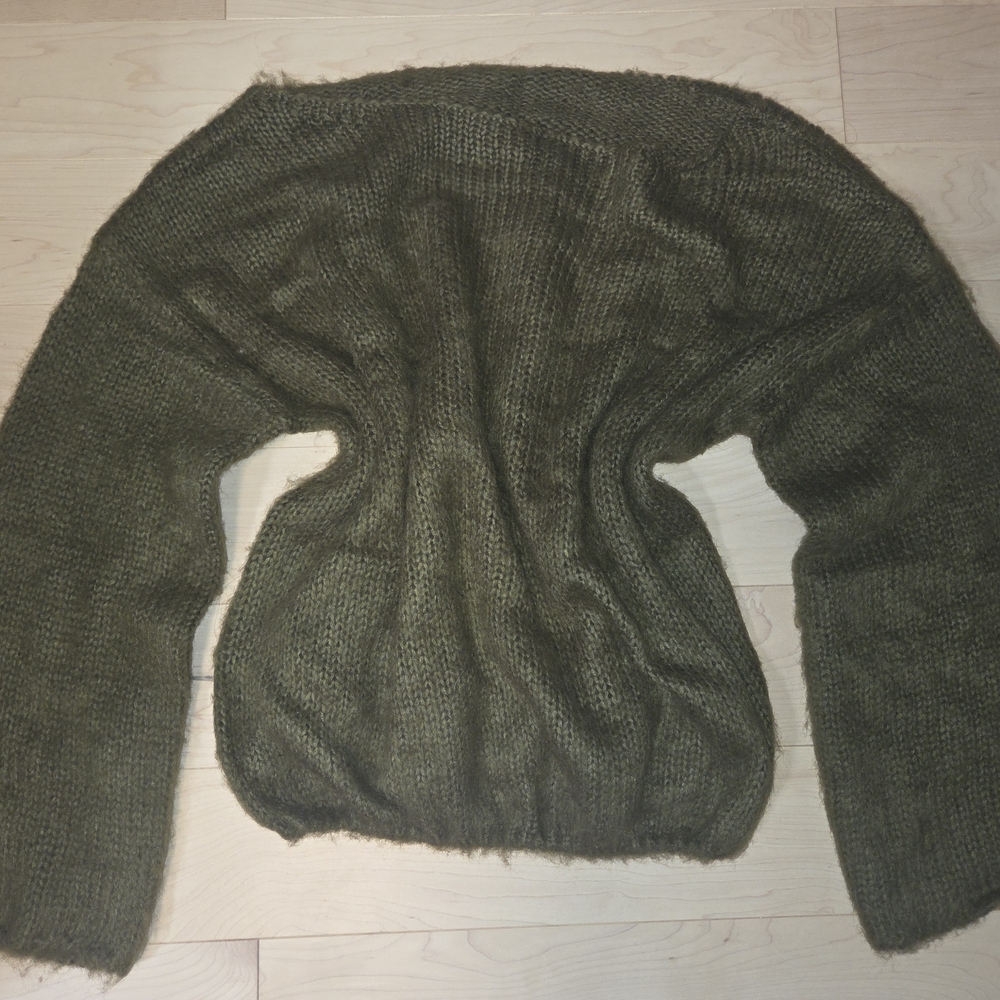 Chic Off-the-Shoulder Khaki Sweater